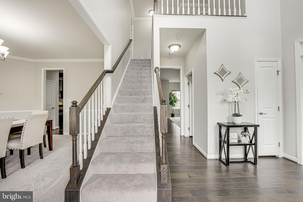 2332 HARMSWORTH DRIVE