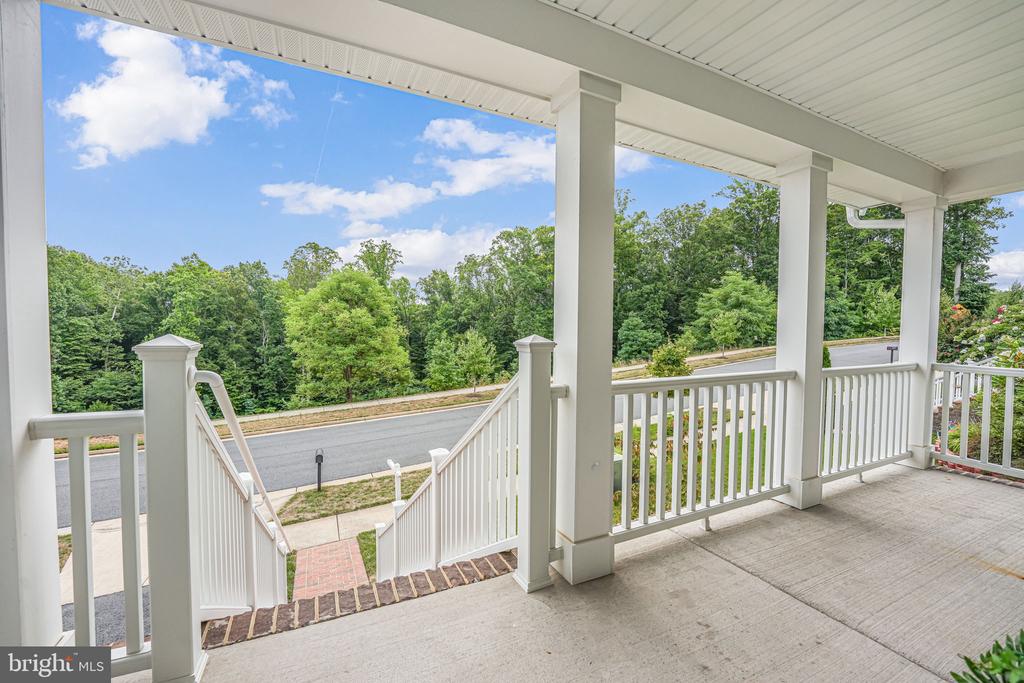 2332 HARMSWORTH DRIVE