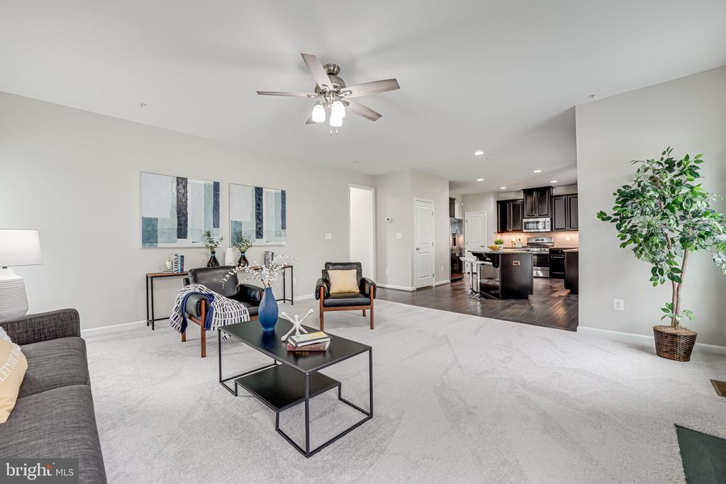 2332 HARMSWORTH DRIVE
