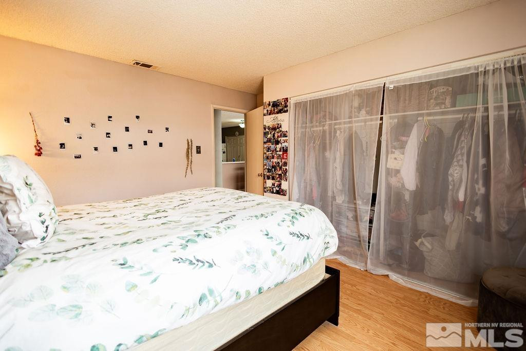 1029 Bradley Square