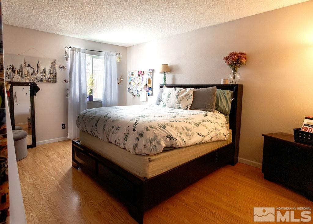 1029 Bradley Square