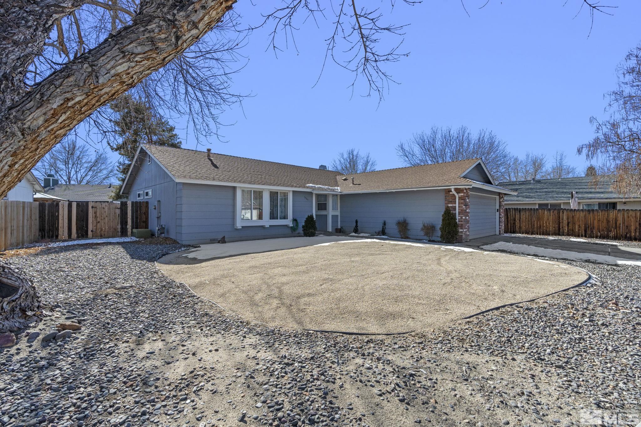 1505 Shadow Lane