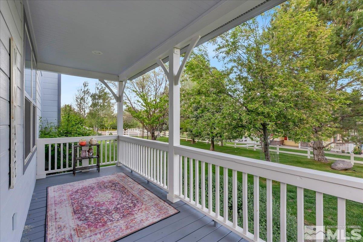 212 Foothill Meadows Court