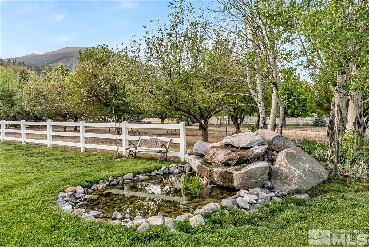 212 Foothill Meadows Court