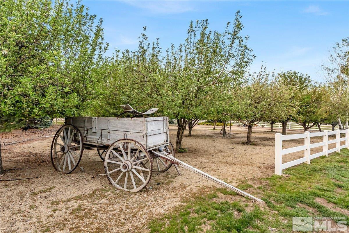 212 Foothill Meadows Court