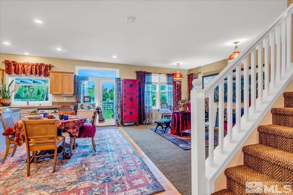 212 Foothill Meadows Court