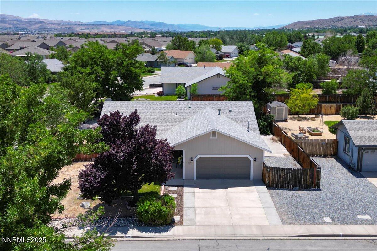 1320 Longspur Way