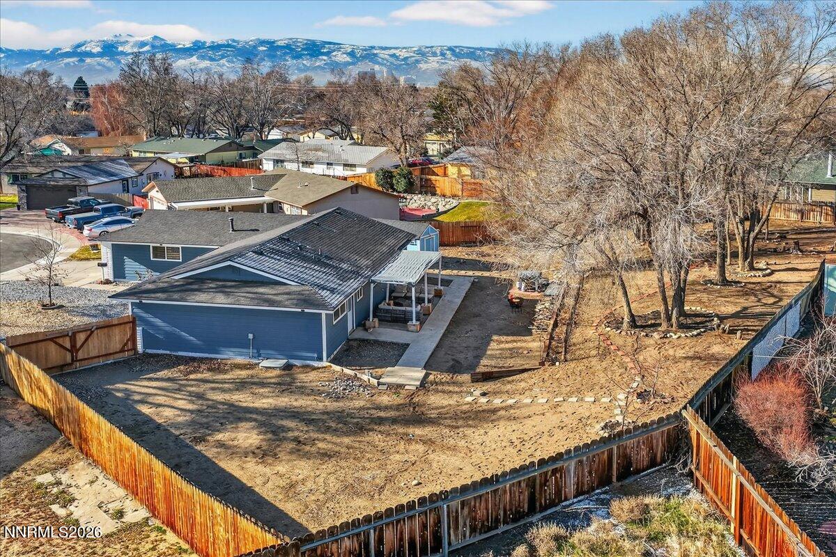 1777 Howard Court