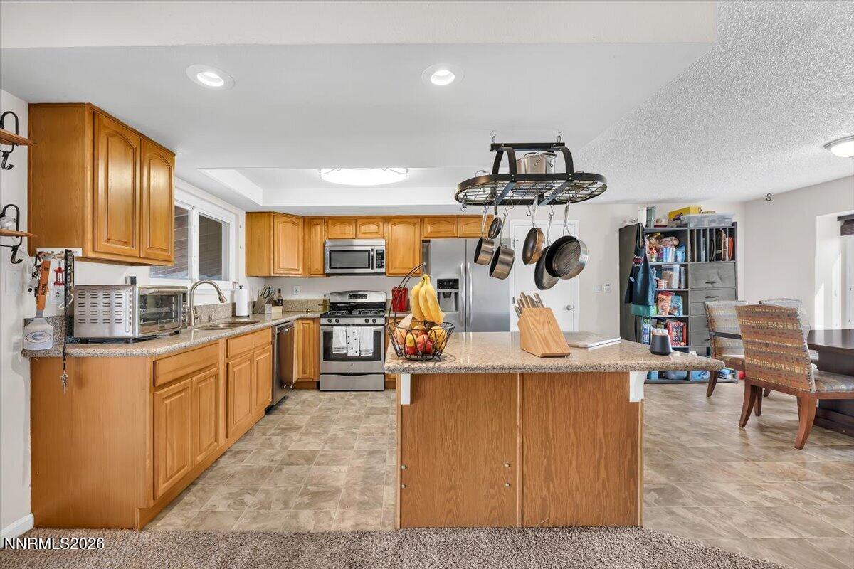 8290 Mohawk Lane