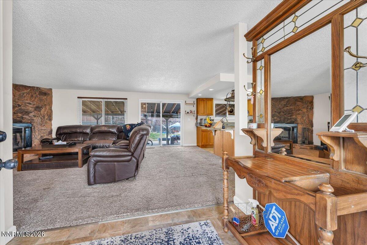 8290 Mohawk Lane