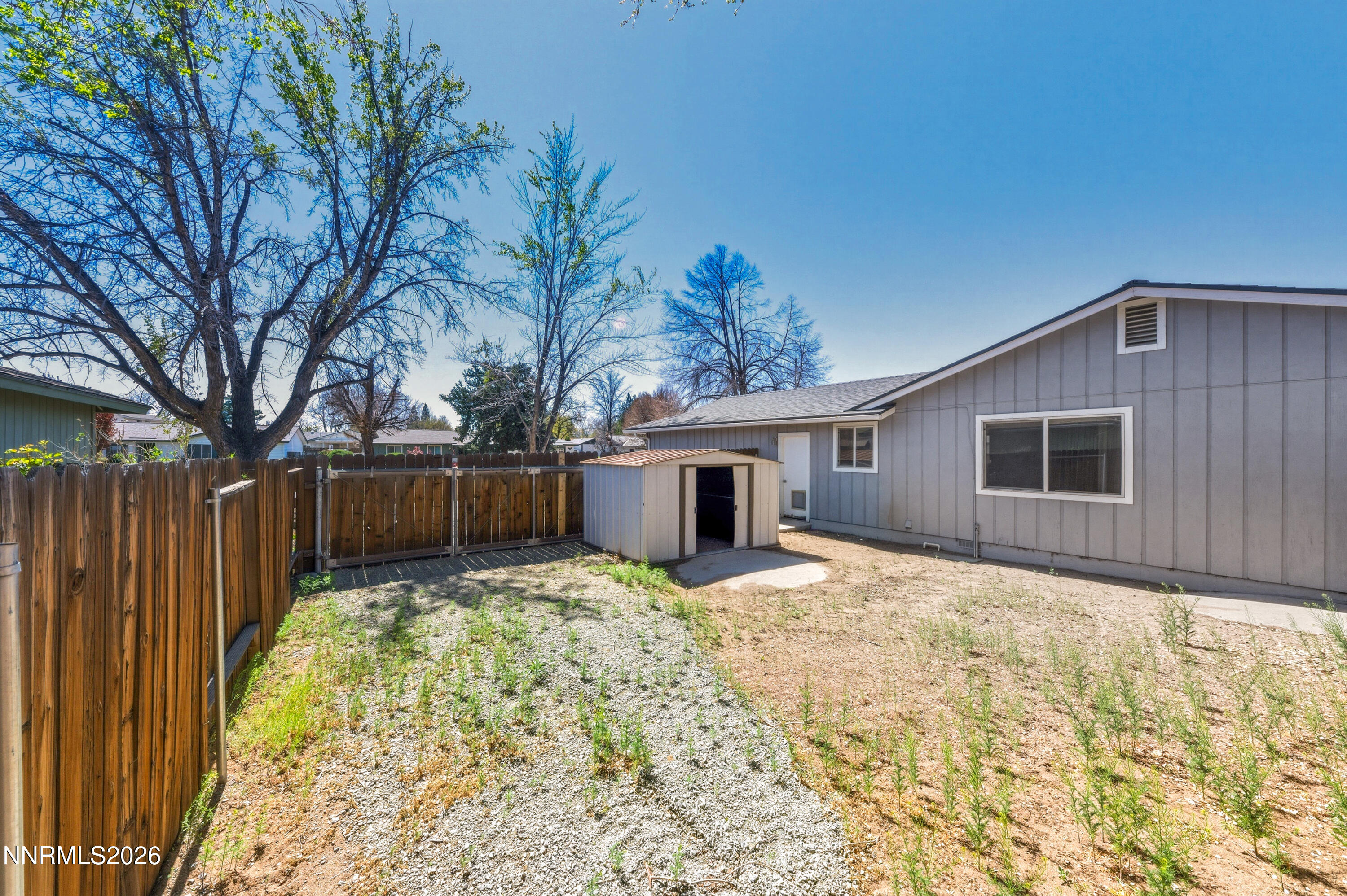 832 E Greenbrae Drive
