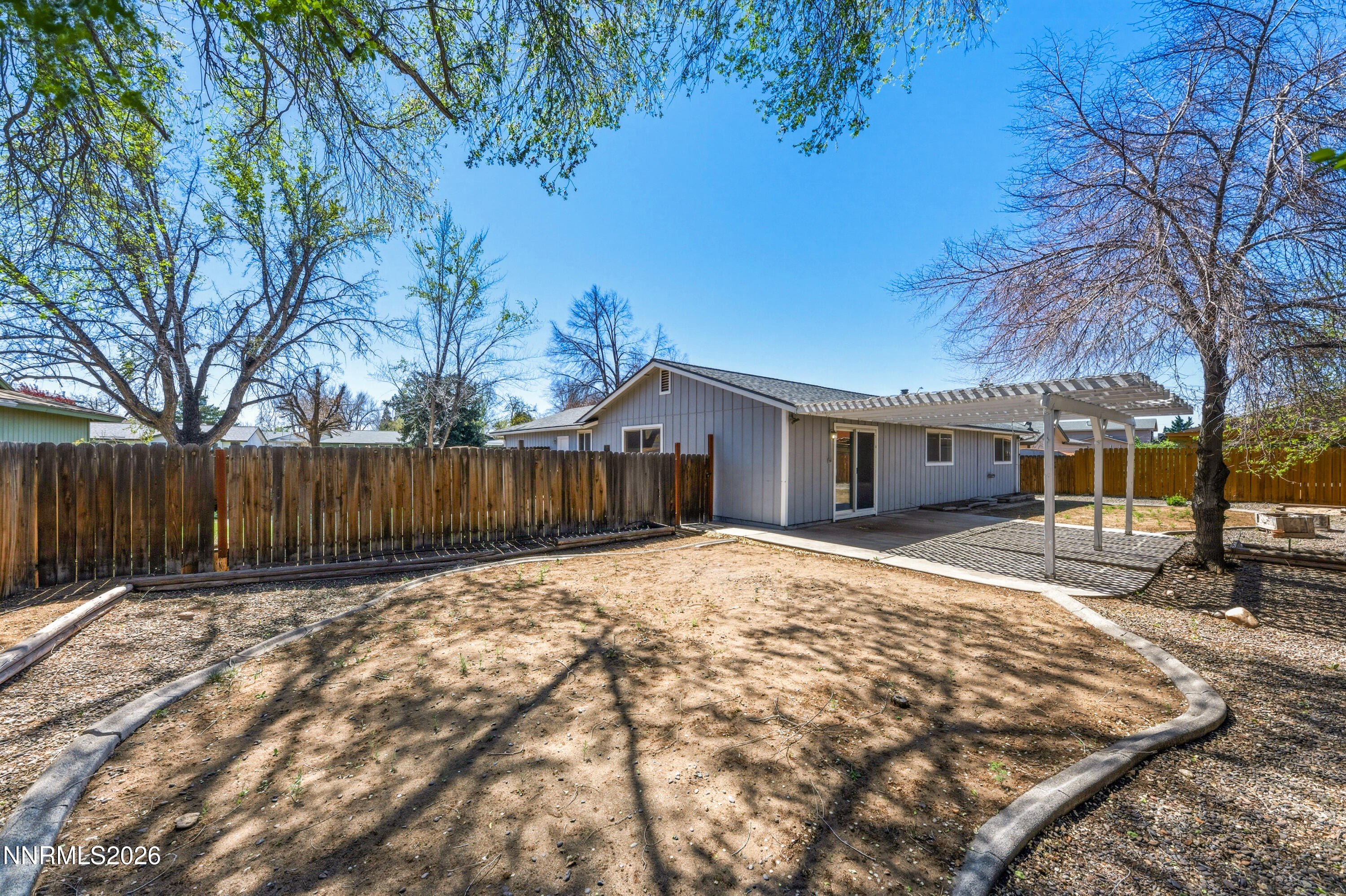 832 E Greenbrae Drive