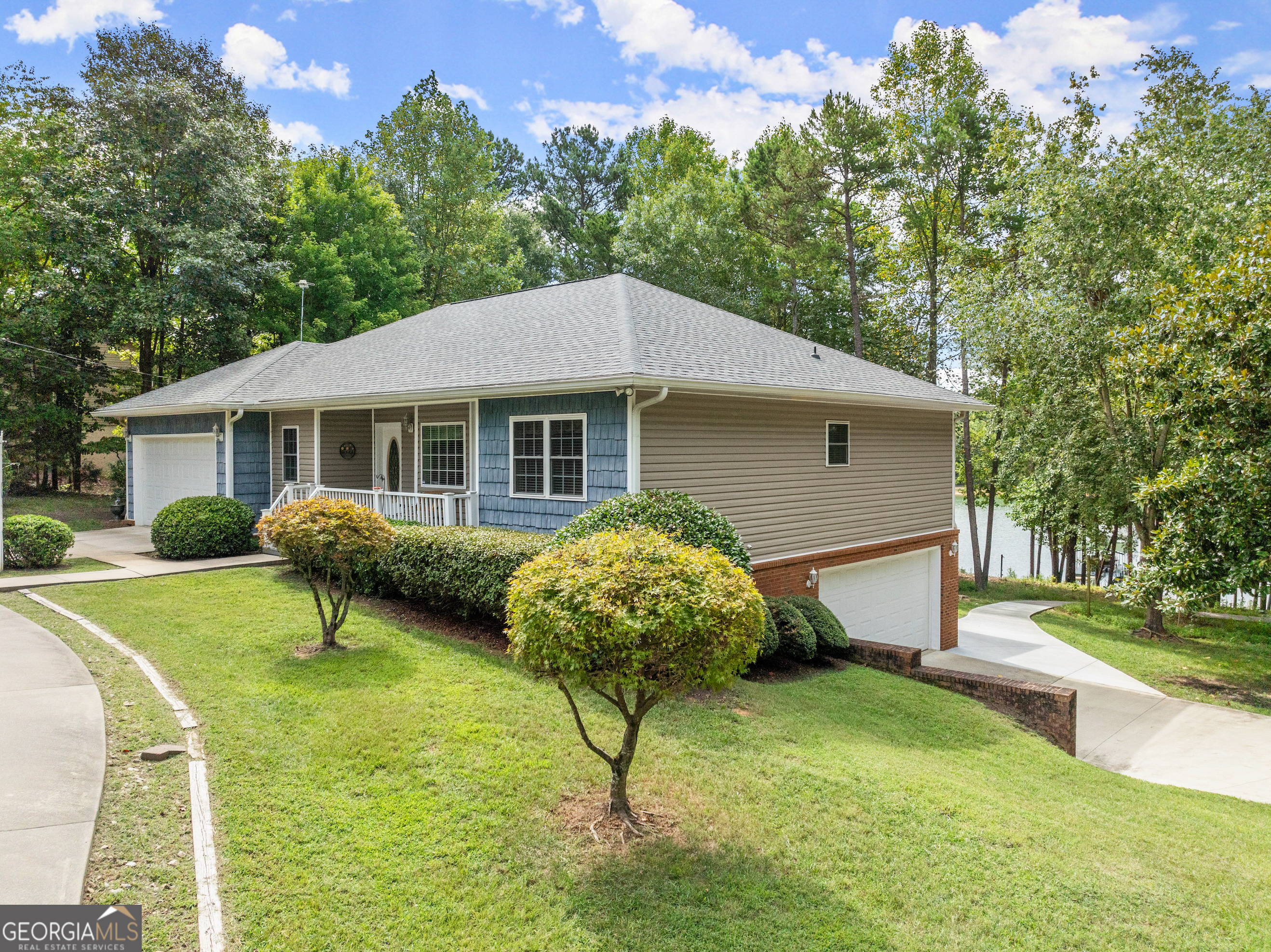 728 Chateau Estates Road