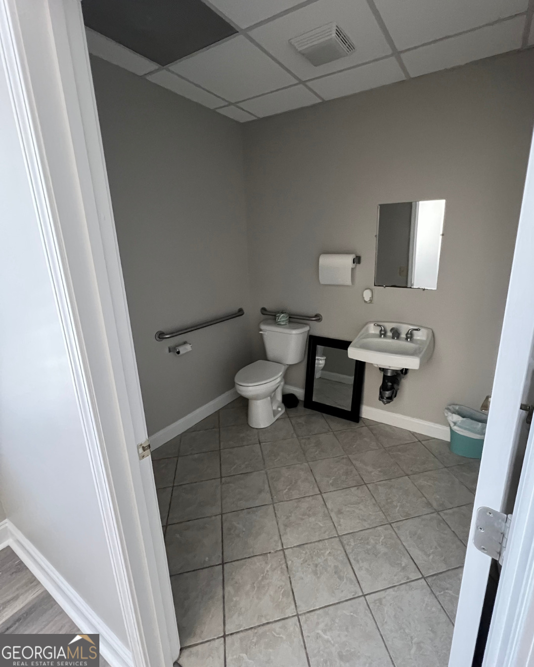 6911 Cleveland Highway # 102