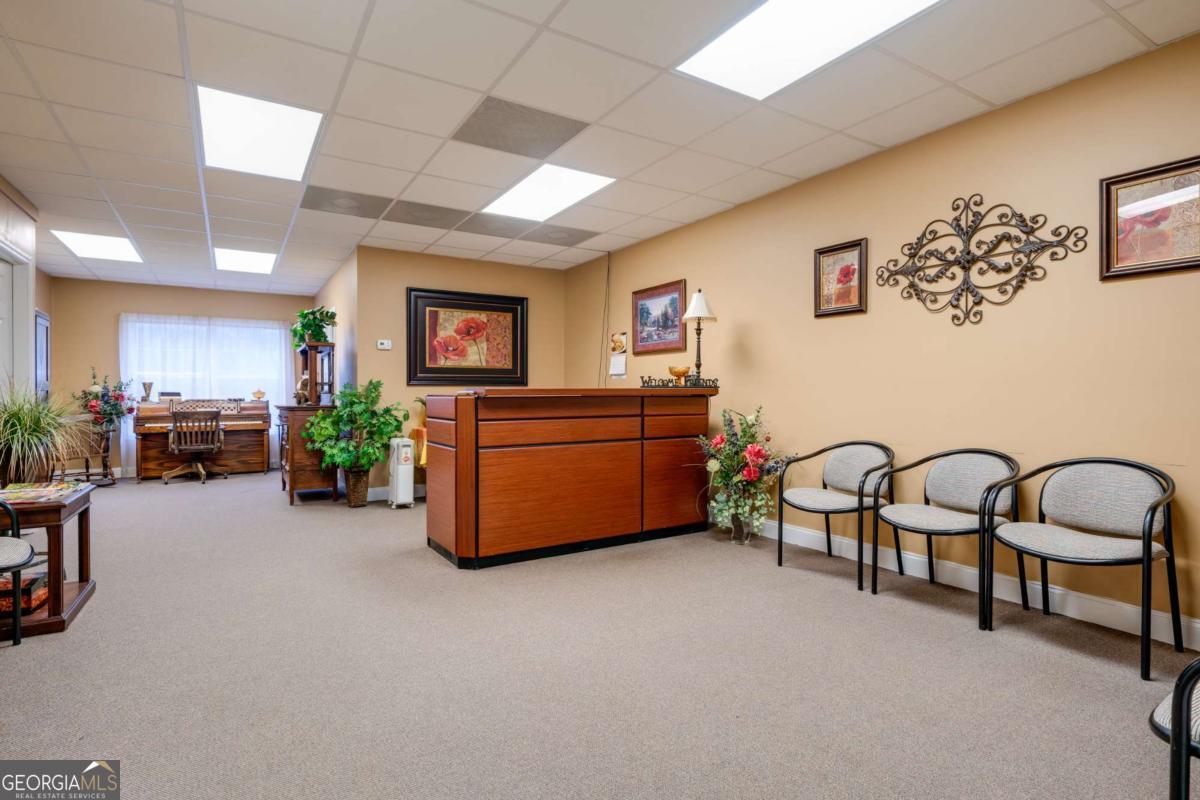 6911 Cleveland Highway # 102