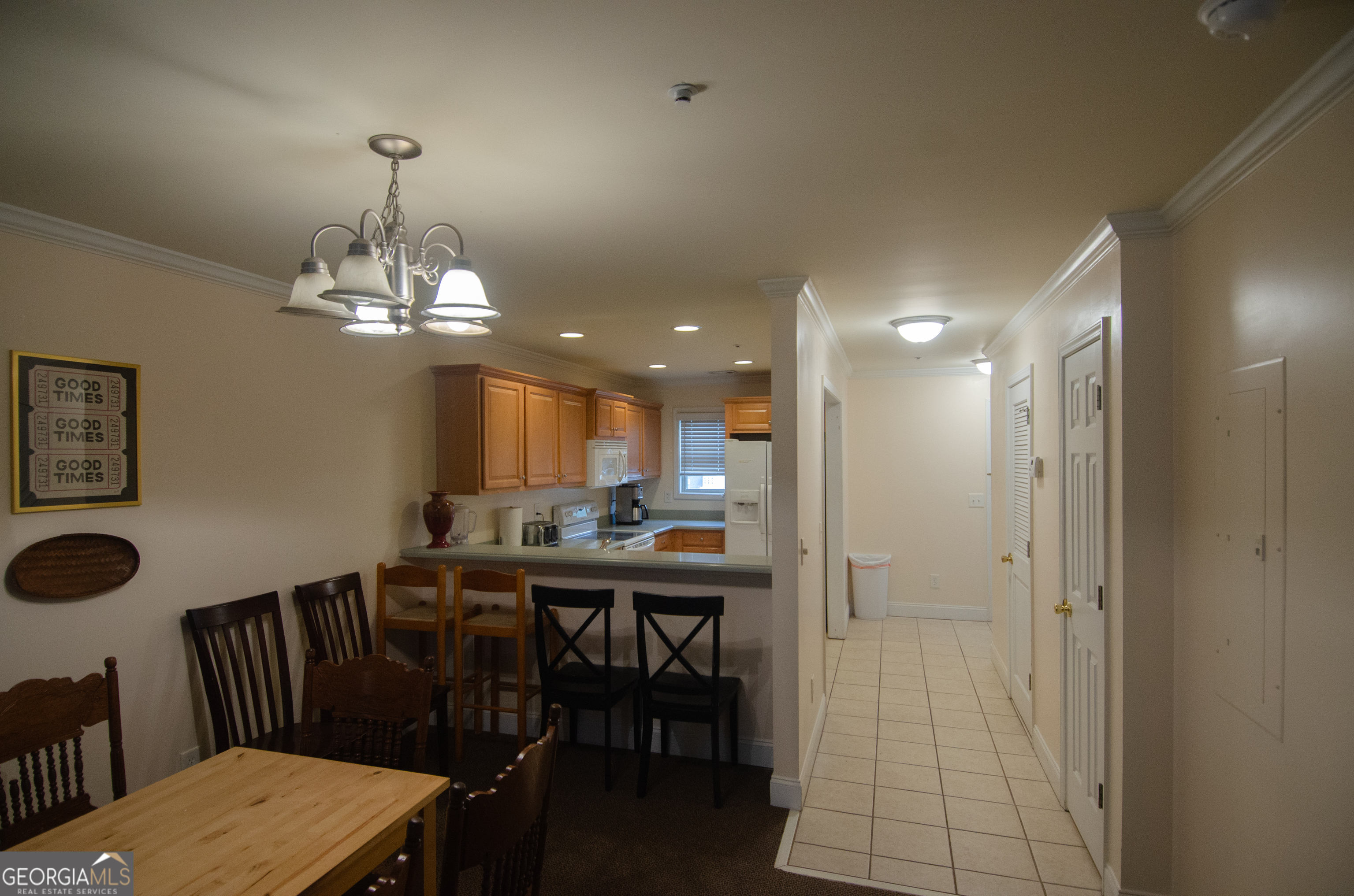 26-202 Midway Street Unit: #205 & DOOR #202