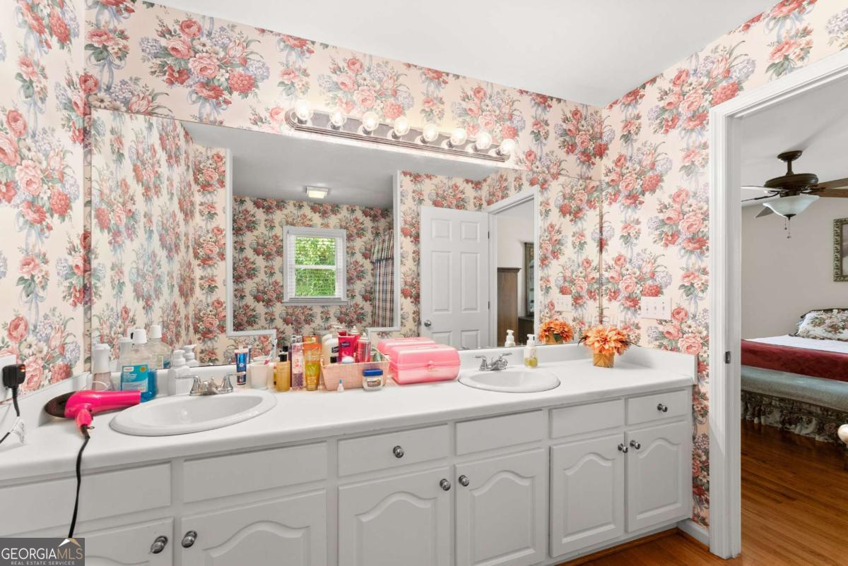 5409 Hulsey Circle