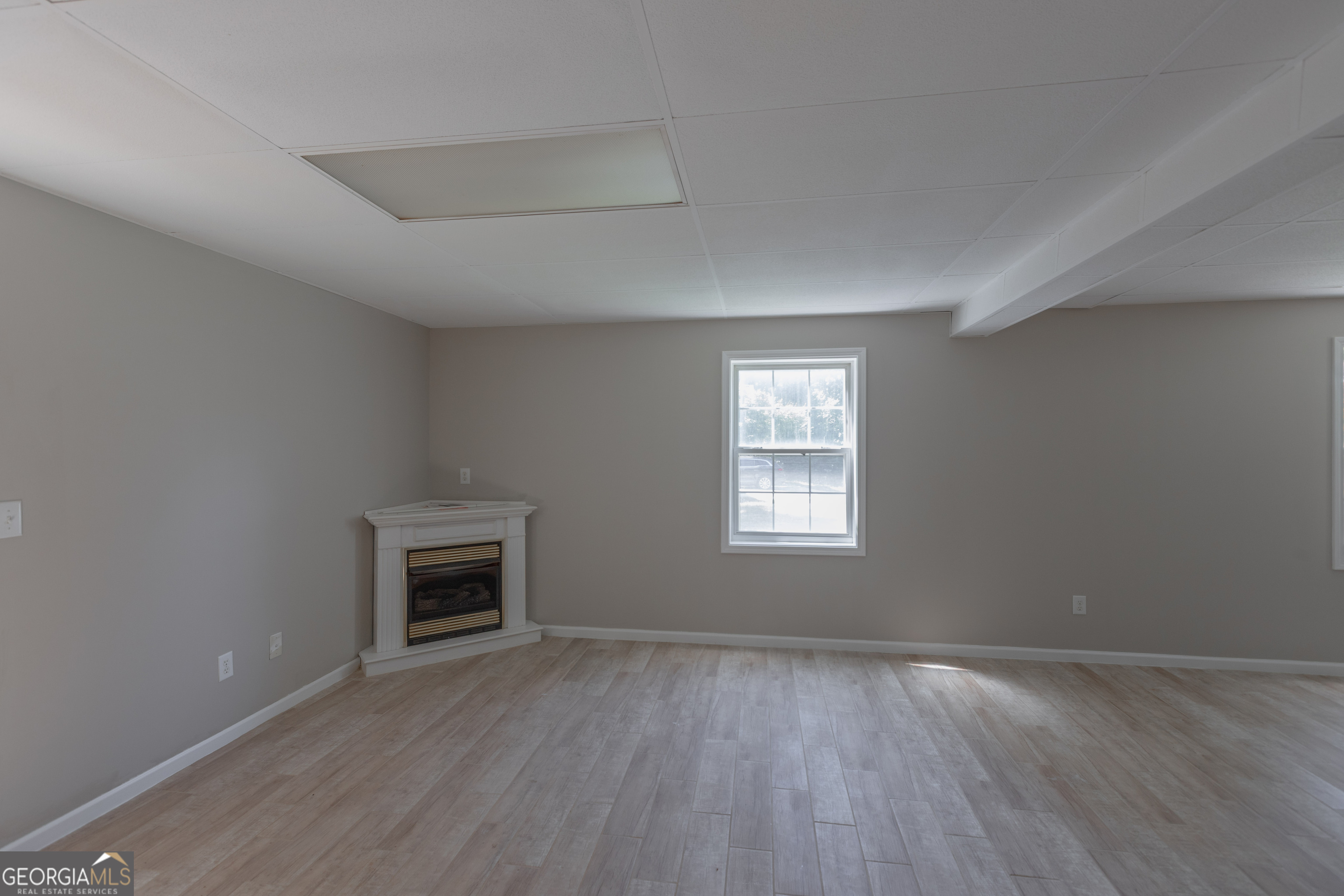 61 Leafview Drive