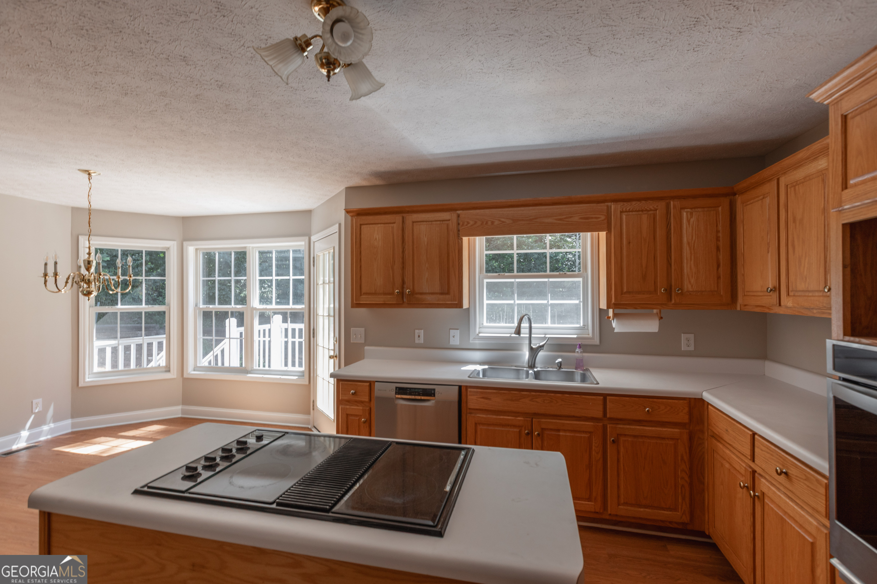 61 Leafview Drive