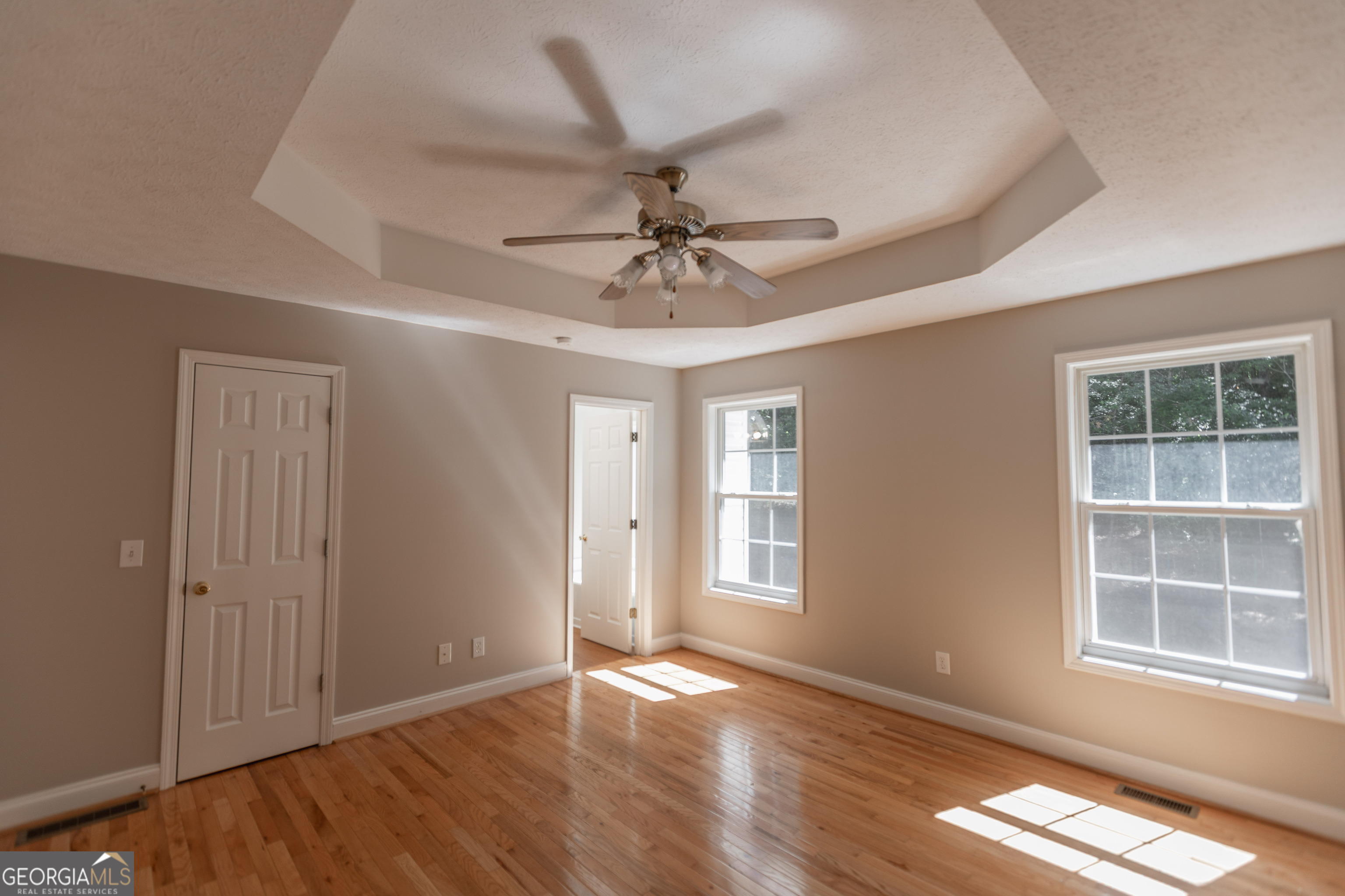 61 Leafview Drive