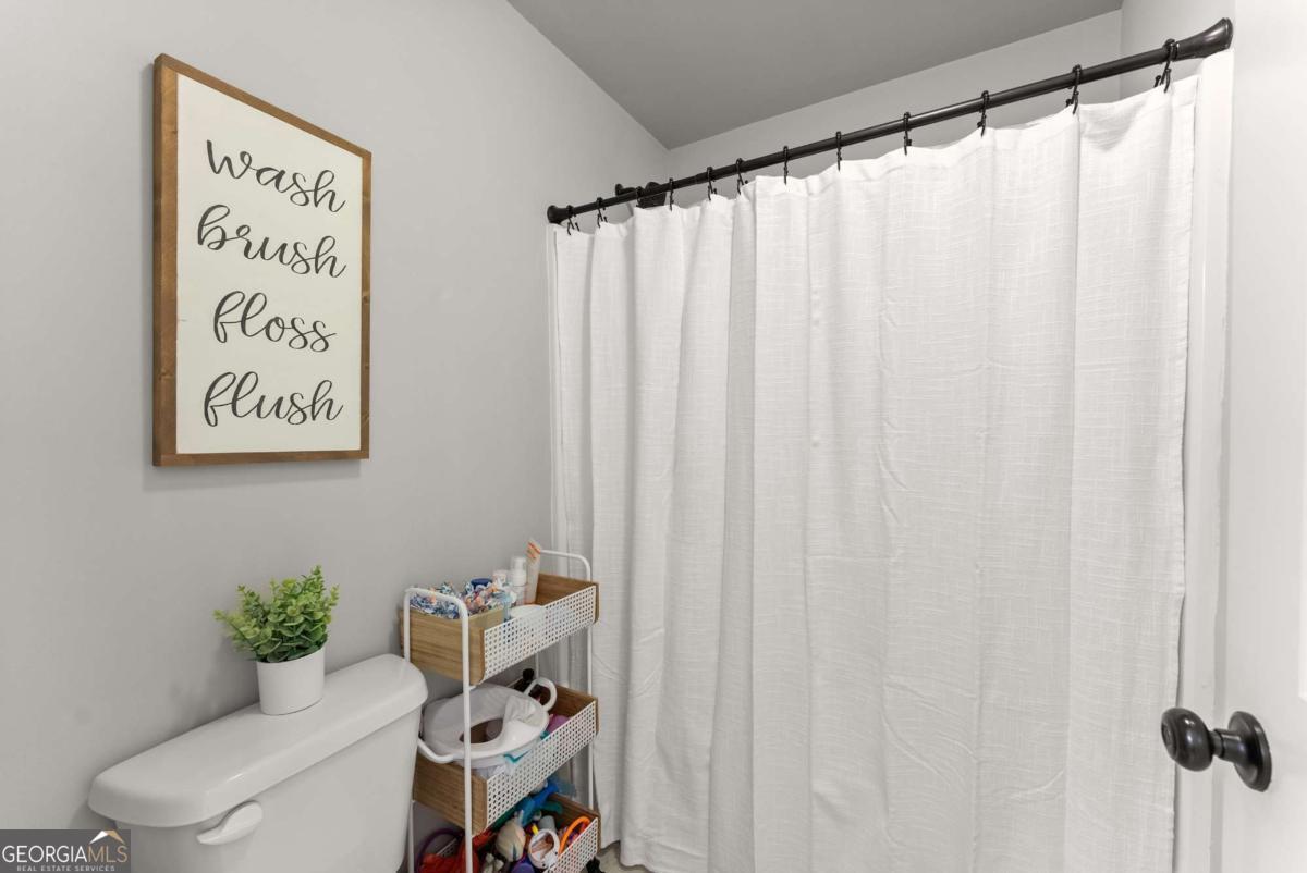 4358 Yonah Park