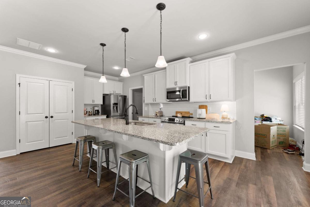 4358 Yonah Park