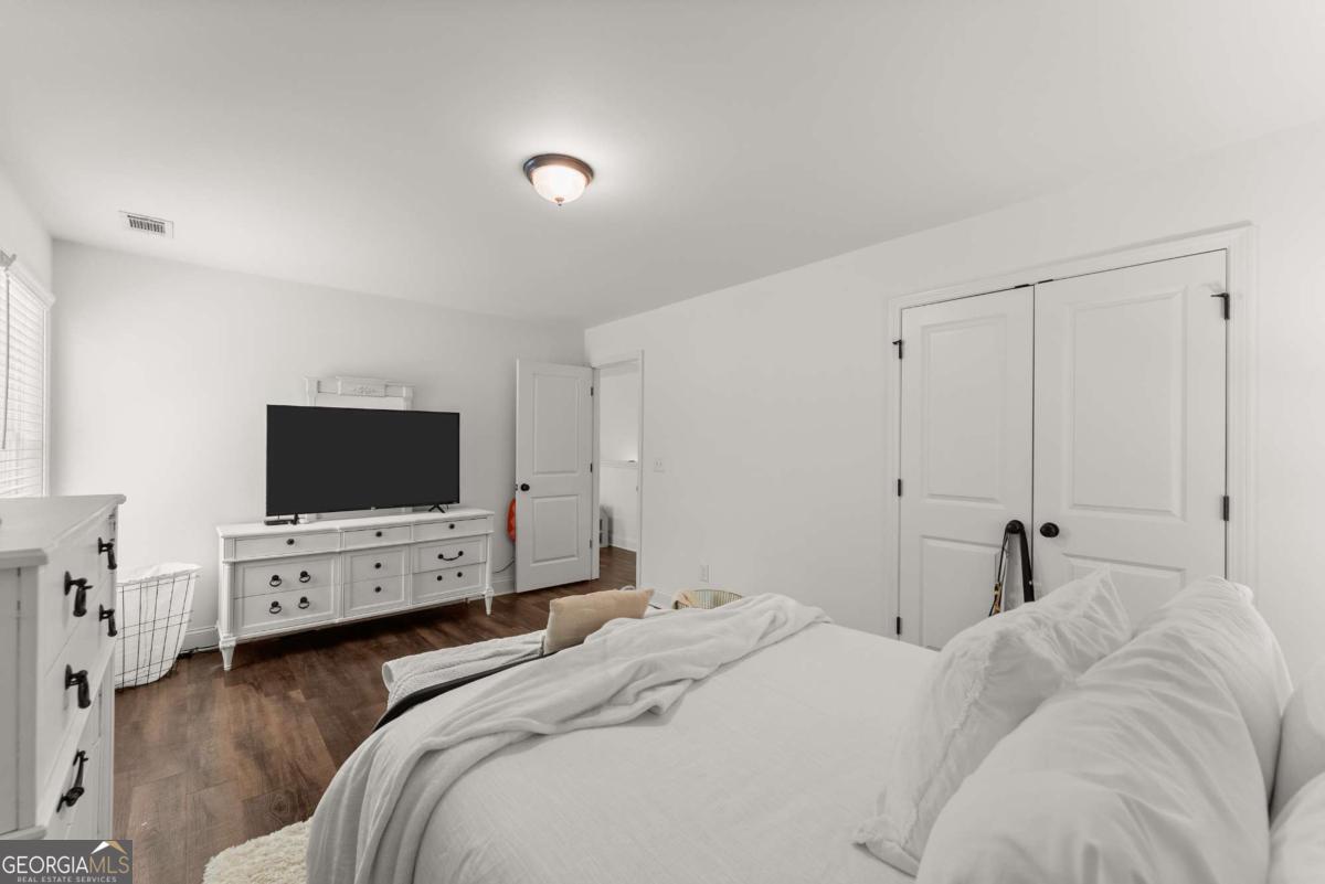 4358 Yonah Park