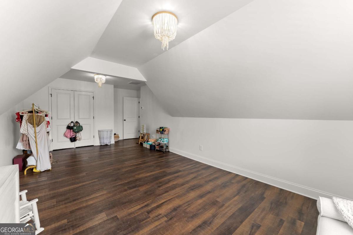 4358 Yonah Park