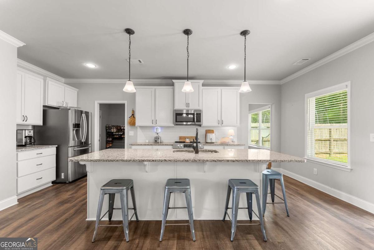 4358 Yonah Park