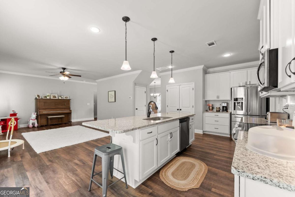 4358 Yonah Park