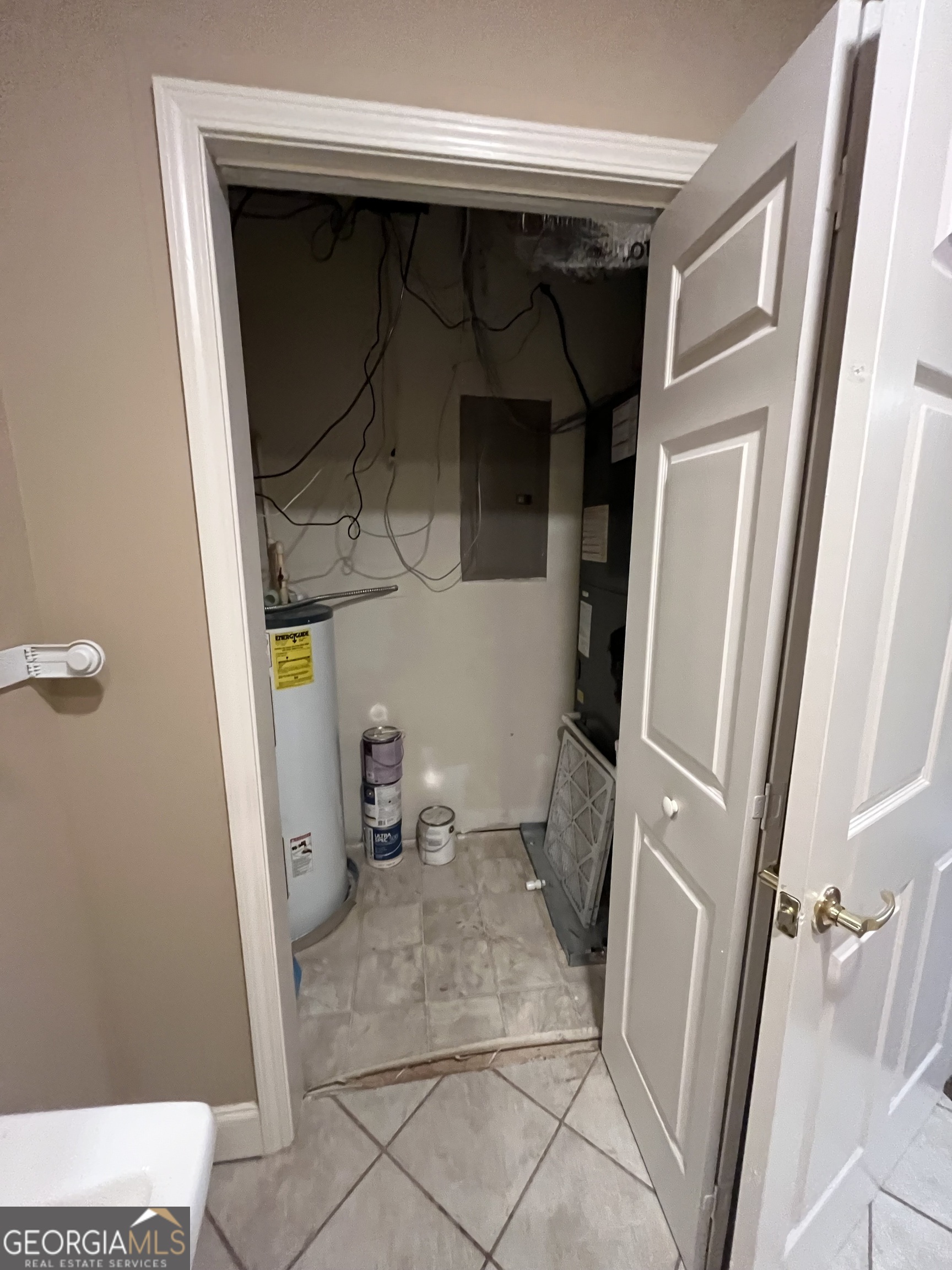 6911 Cleveland Highway # 104