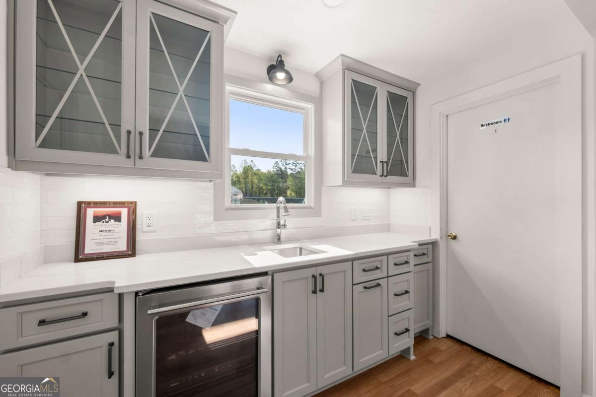 4768 Highway 52 E E, Dahlonega