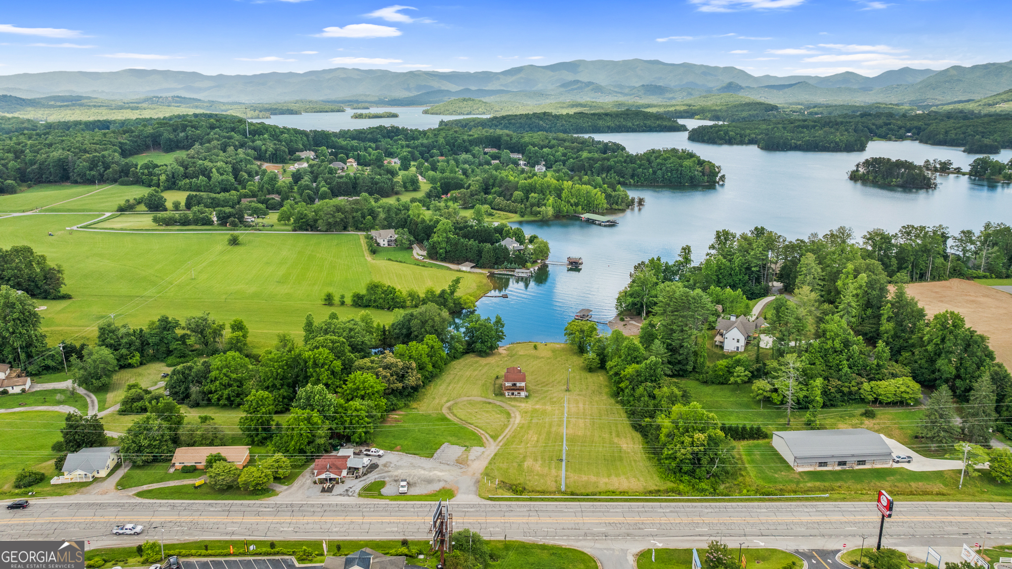 1586 US HWY 76, Hiawassee