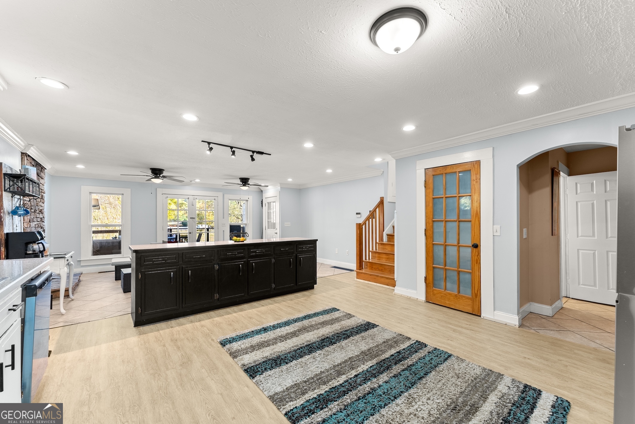 6622 Old Cleveland Road