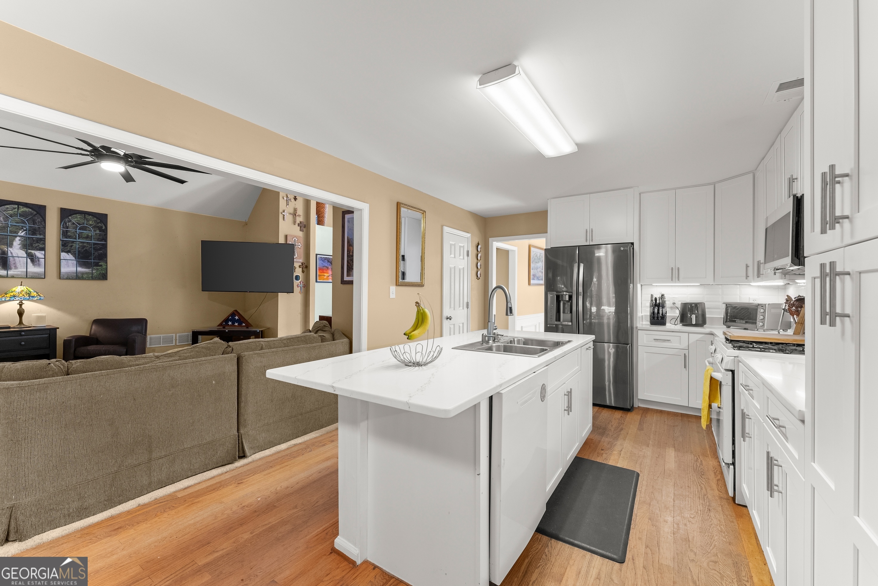 9380 Eagles Landing Drive