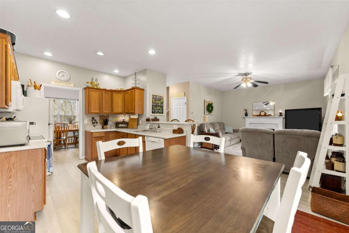 3451 Leisure Lane