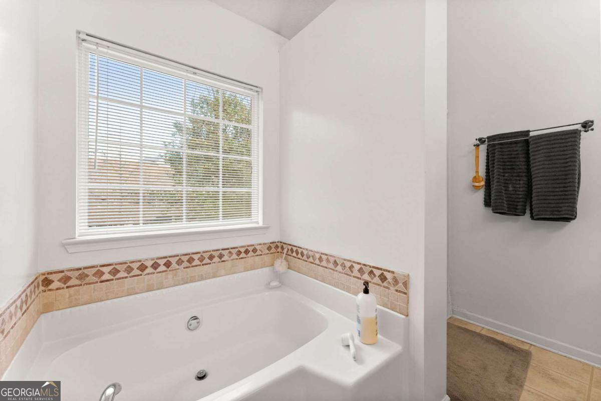 3451 Leisure Lane