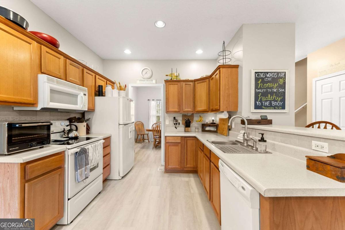 3451 Leisure Lane