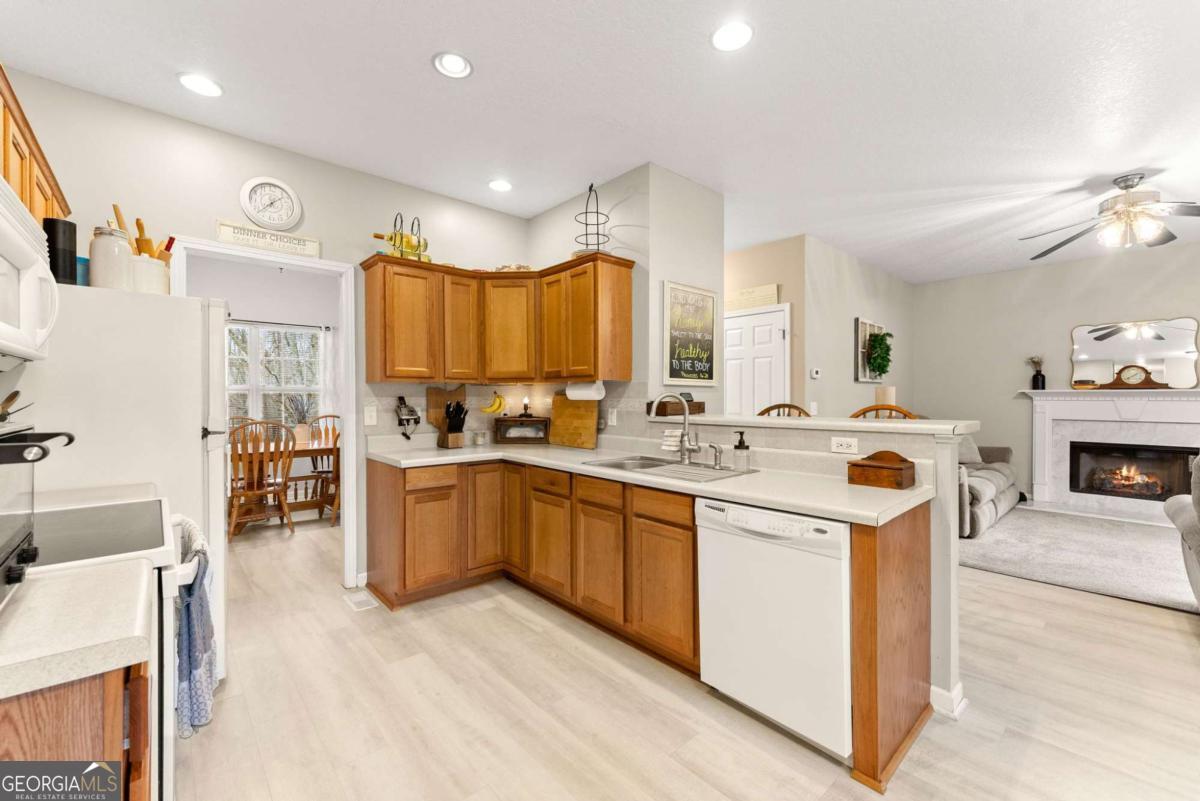 3451 Leisure Lane