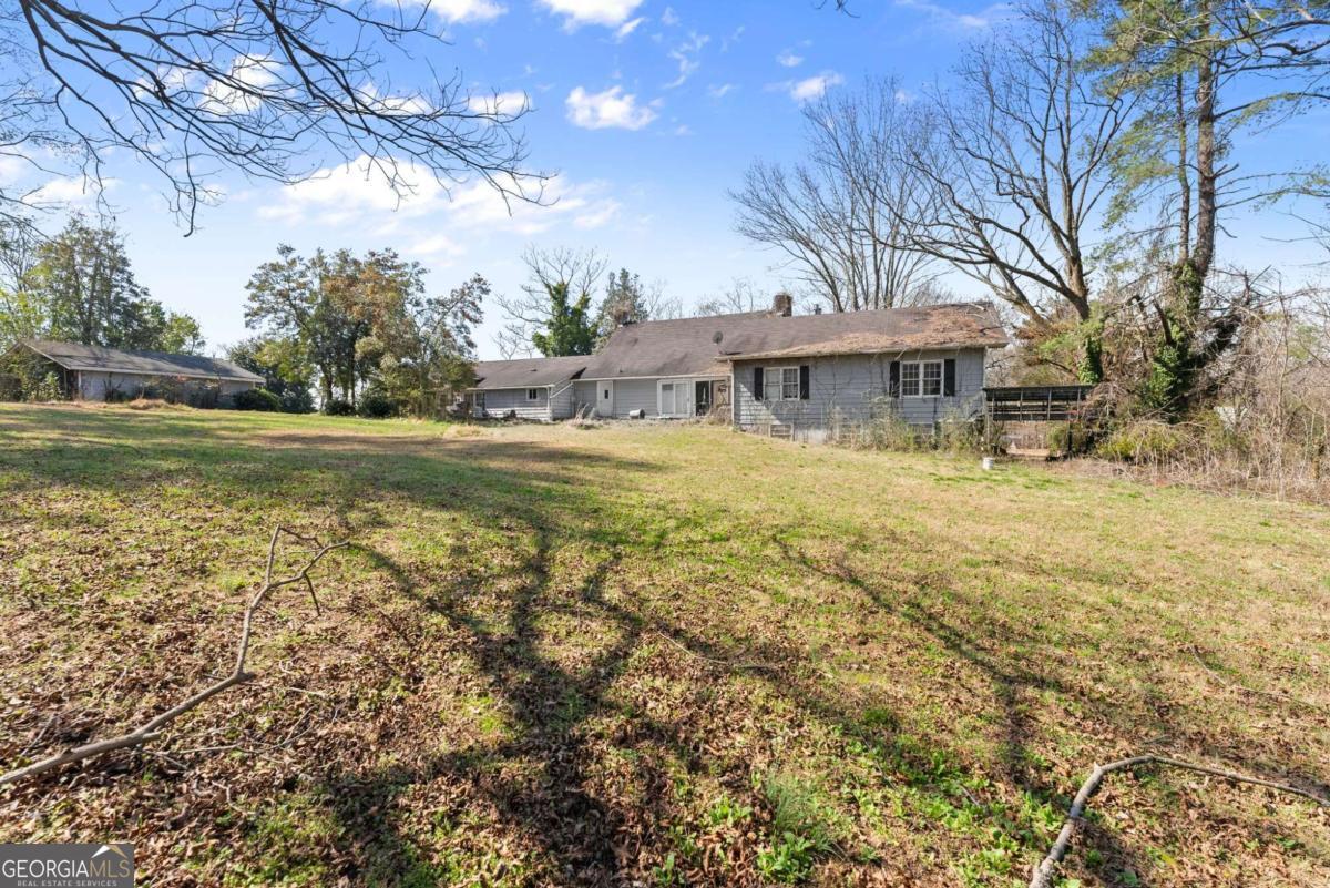 111 Skitts Mountain Road