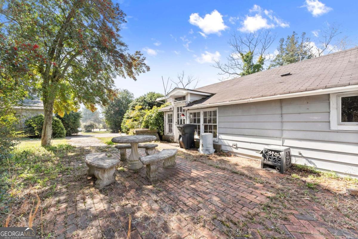 111 Skitts Mountain Road