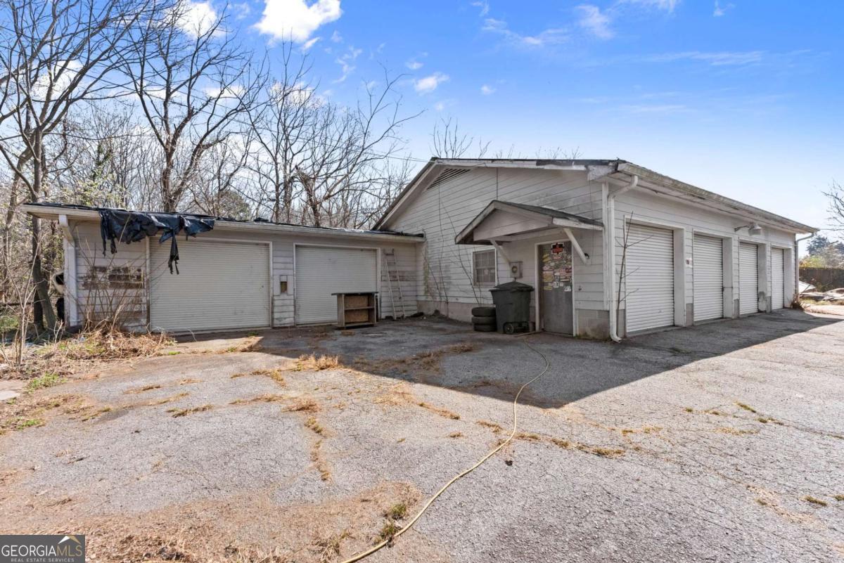 111 Skitts Mountain Road