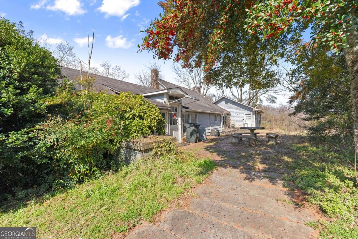 111 Skitts Mountain Road