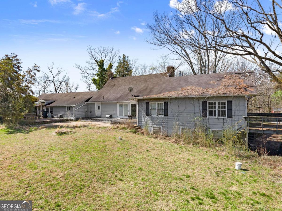 111 Skitts Mountain Road