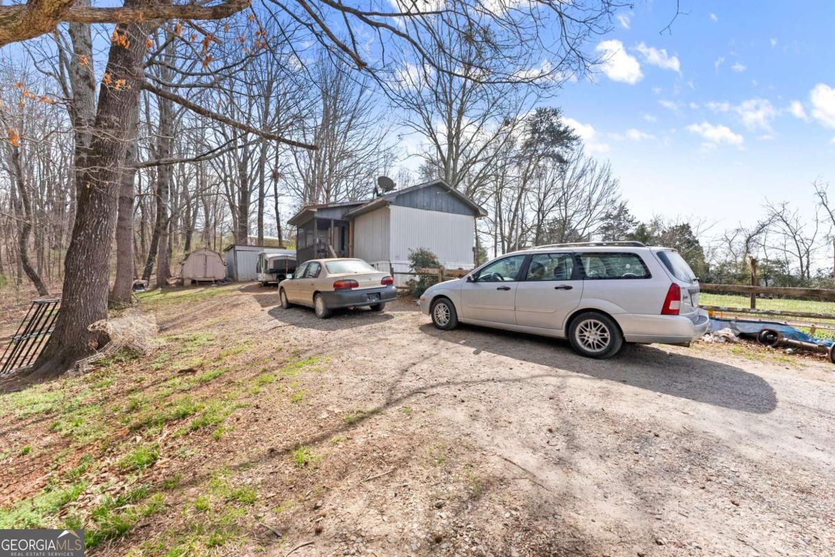 111 Skitts Mountain Road