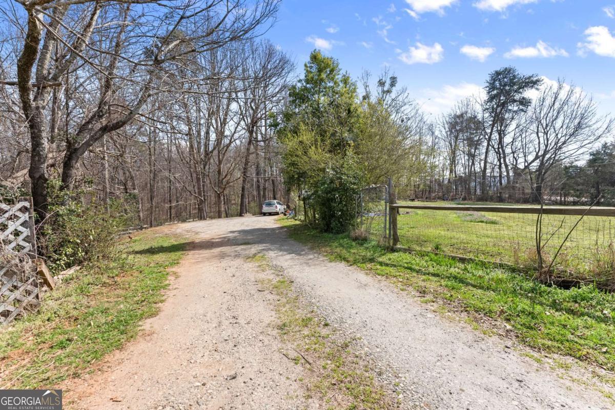 111 Skitts Mountain Road