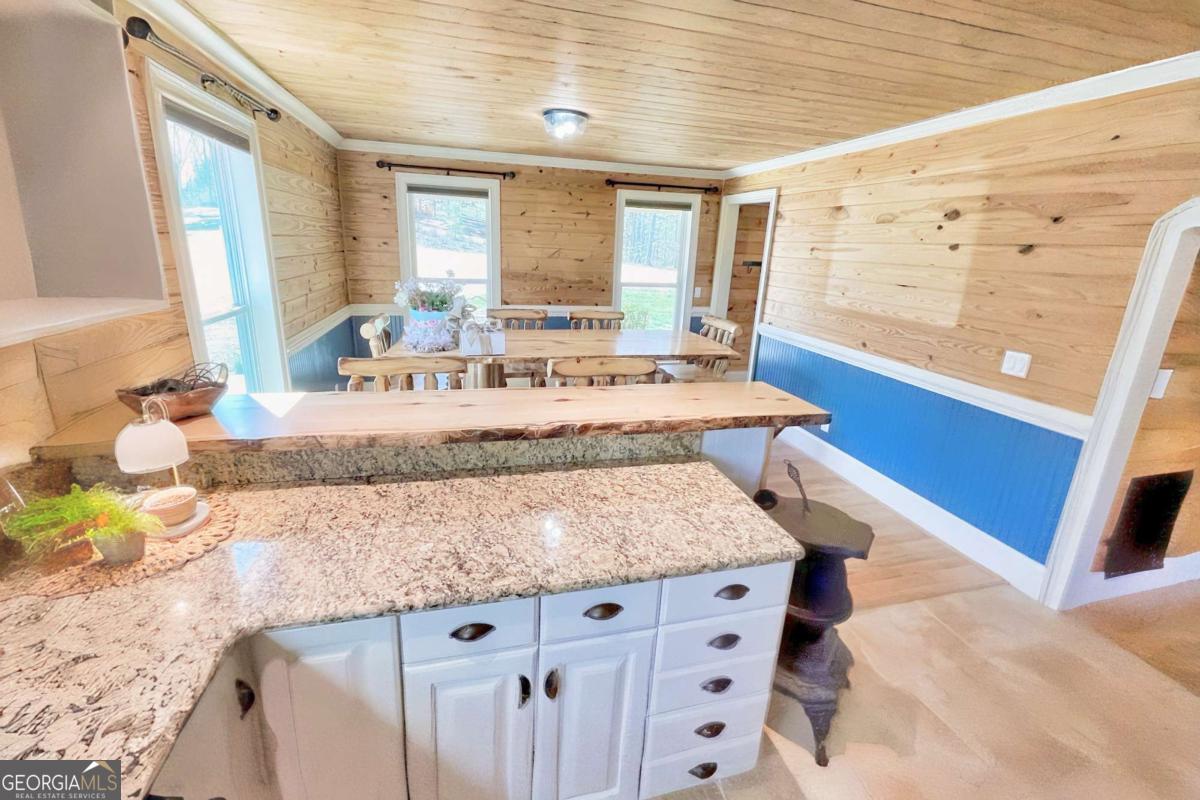 175 Hooper Road
