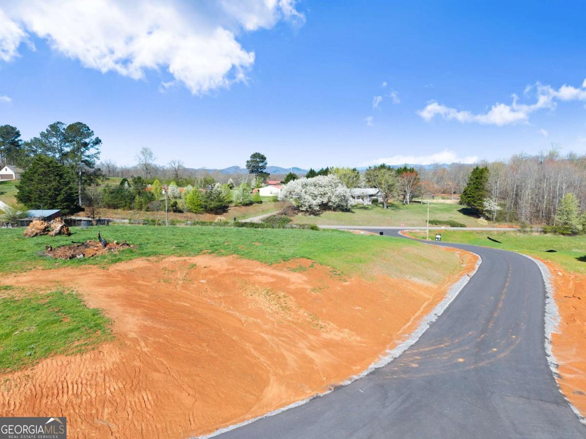 88 White Oak Court