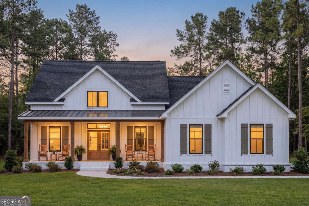 88 White Oak Court