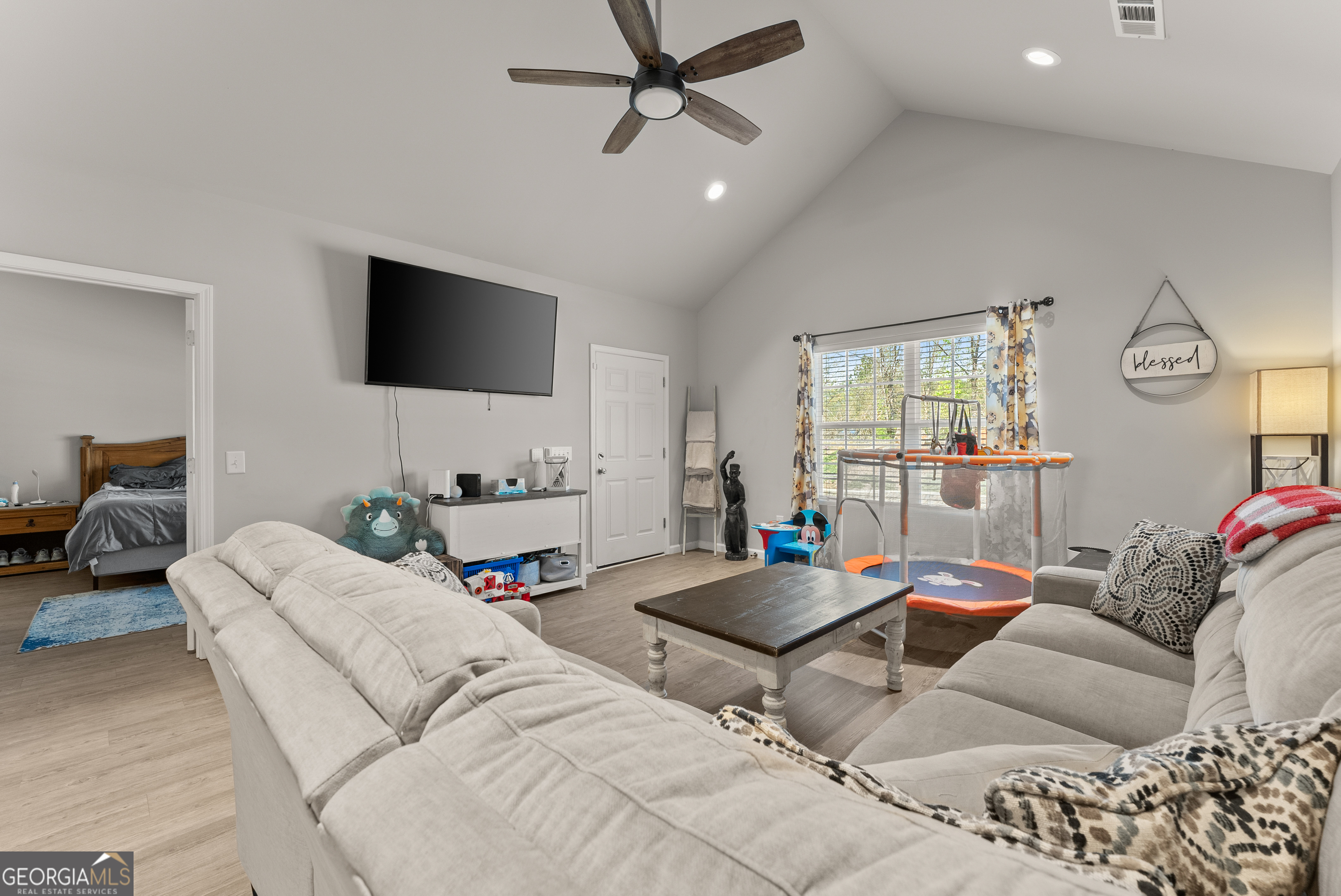 426 Old Clarksville Highway